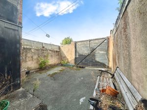 Rear Yard- click for photo gallery